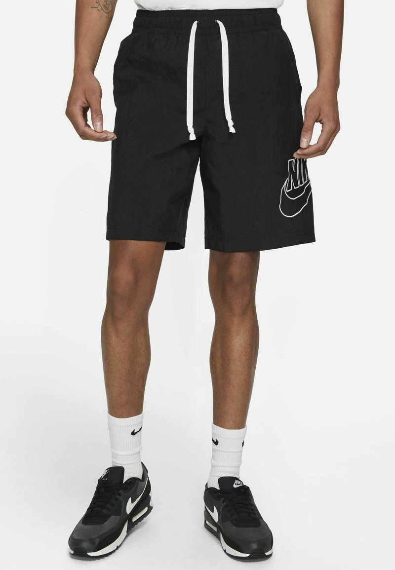 Nike Sportswear ALUMNI - Shorts - Black