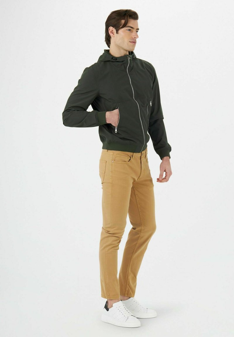  Outdoorjacke - Verde Militare