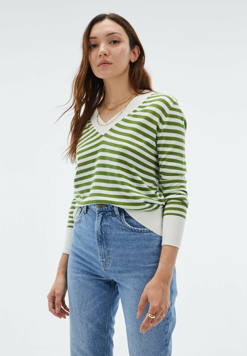  STRIPED WITH AND CUFFS - Strickpullover - Purple