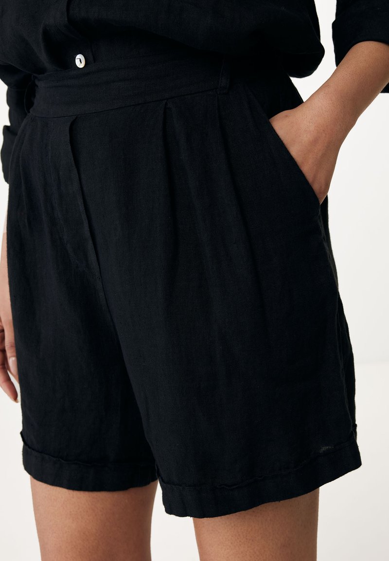 MEXX WITH SIDE POCKET - Shorts - Black