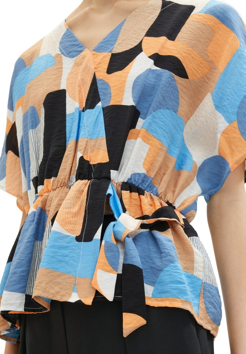 Tom Tailor GEMUSTERTE - Bluse - Abstract Retro Shapes Design