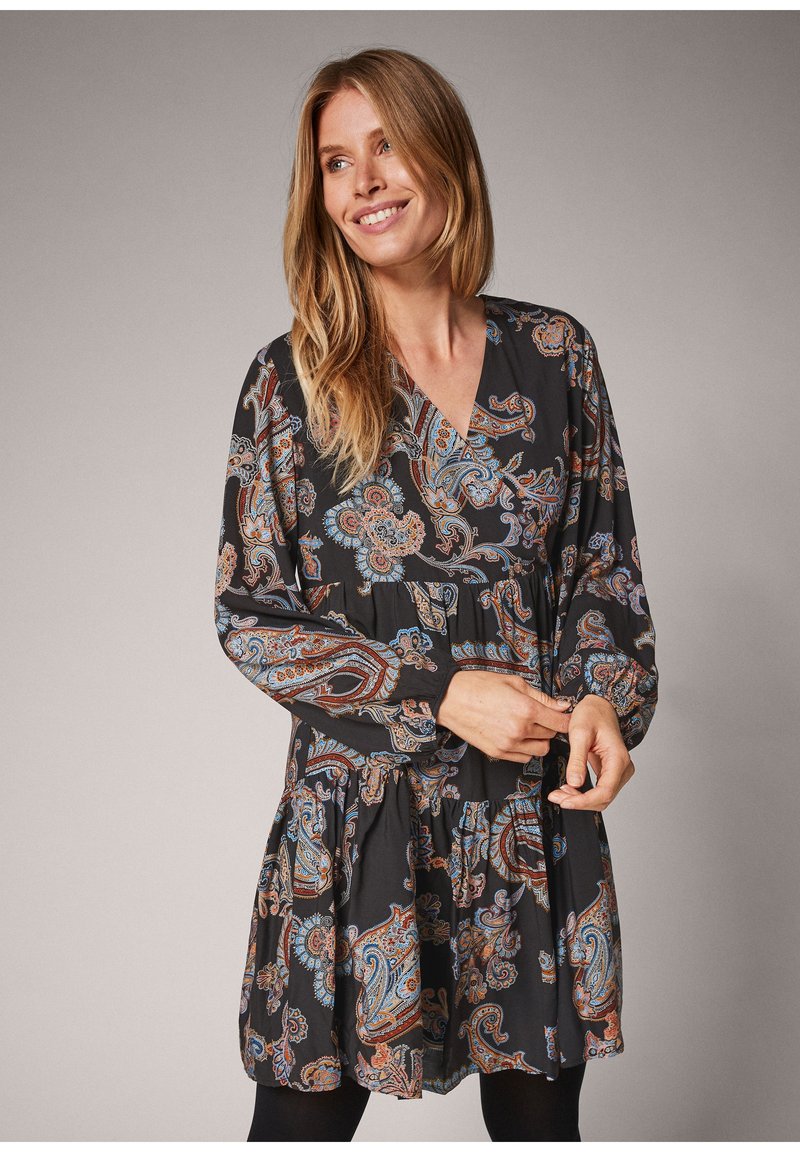 Comma Jerseykleid - Black Graphic