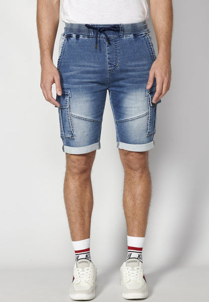 Koroshi BERMUDA JOGGER - Jeans Shorts - Azul Med Medium Blue