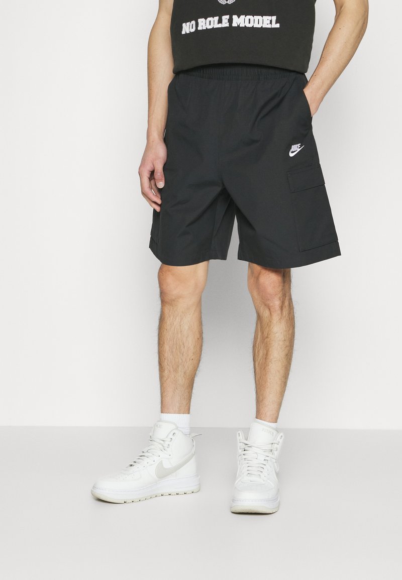 Nike Sportswear CLUB - Jogginghose - Black/white