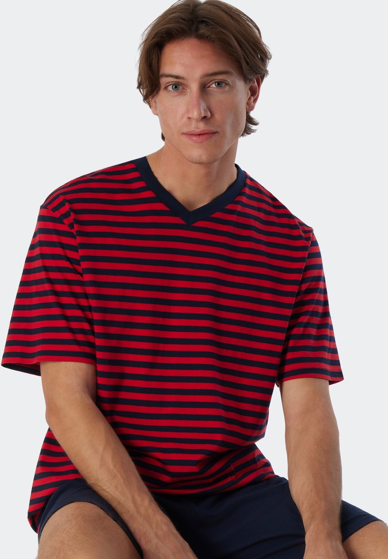 Schiesser ESSENTIALS - Nachtwäsche Set - Rot