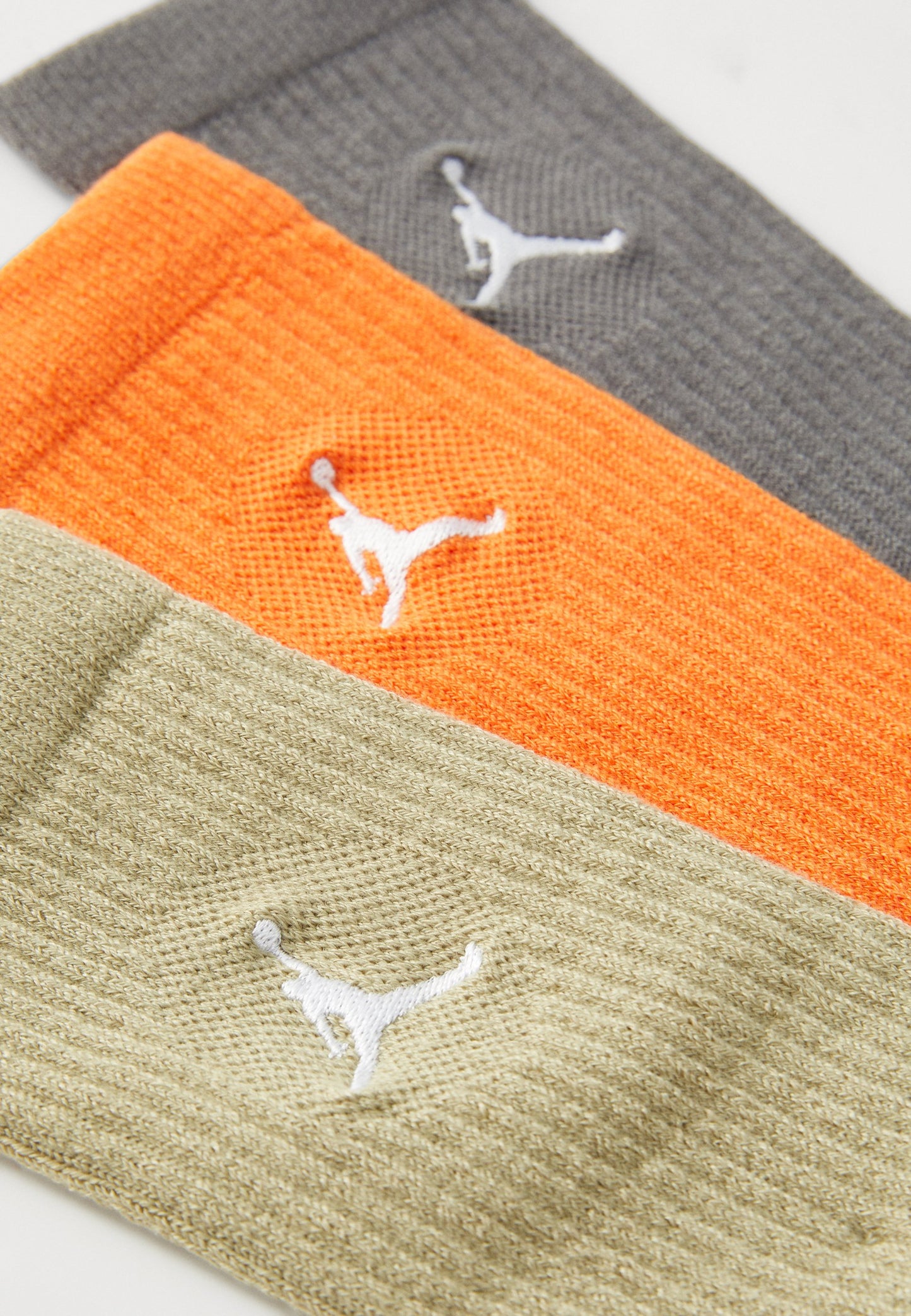 Jordan EVERYDAY CUSH CREW 3 PACK UNISEX - Sports Socks - Medium Khaki/iron Grey/starfish/white
