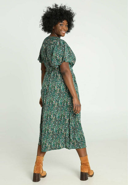  LONGUE MC CACHE COEUR CEINTURE - Freizeitkleid - Green