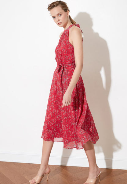Trendyol Freizeitkleid - Pink