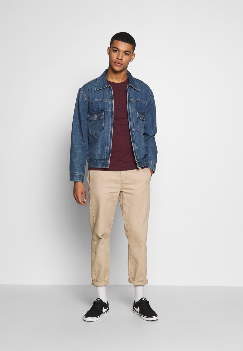 Pier One T-Shirt Basic - Bordeaux