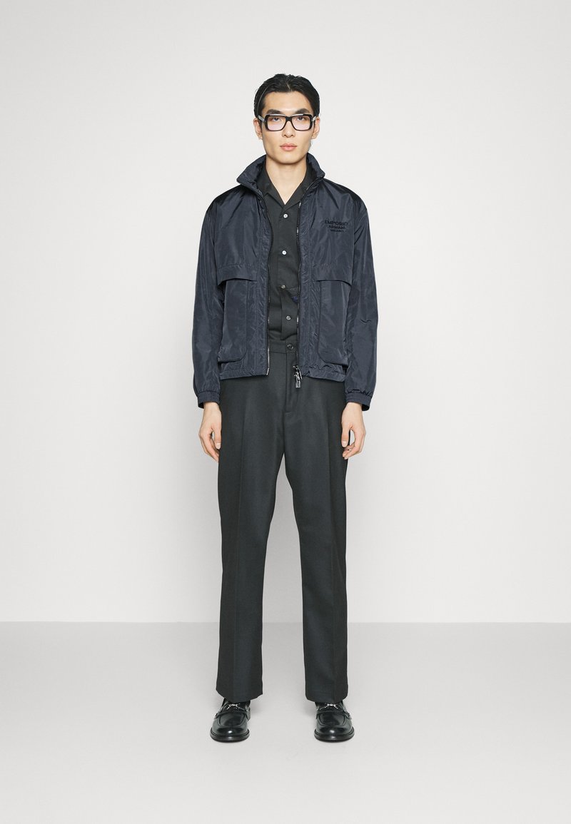 Emporio Armani BLOUSON JACKET - Leichte Jacke - Inchiostro